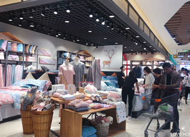 真爱美家家纺 店铺展示